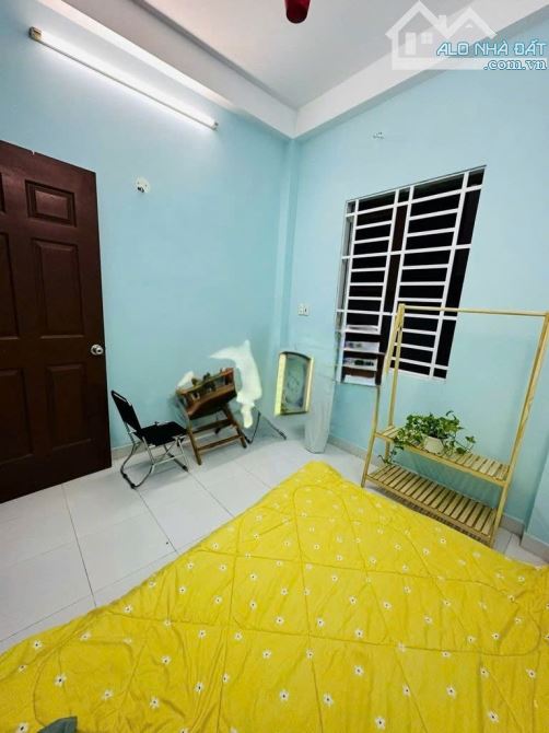 Nhà 7p gần ĐH Văn Lang - Hẻm ô tô - 55m2, 3 tầng - Giá 6tỷ - 1