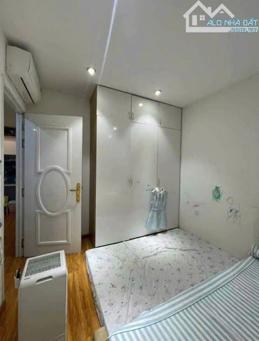 Chung cư Đặng văn Ngữ, PN :Căn góc, 77m2, 2p ngủ, nội thất,12tr. - 1