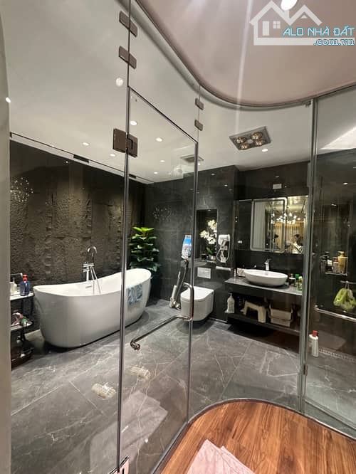 Văn Cao 62m² phân lô, ngõ ô tô tránh, vỉa hè, 20,8 tỷ hàng độc quyền - 1