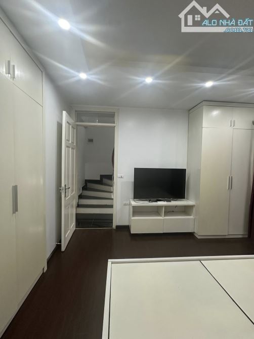 Lô góc, vỉa hè, ô tô tránh 50X5T phố Thạch Bàn đẹp,  gần Aeon Mall, hồ Thạch Bàn 14.6 tỷ. - 1