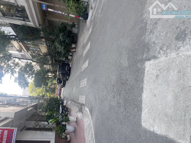 PHÂN LÔ OTO,  HOÀNG QUỐC VIỆT, 65M2, MT 5.1M, NHÀ 6T THANG MÁY HIỆN ĐẠI, GIÁ 26 TỶ - 1