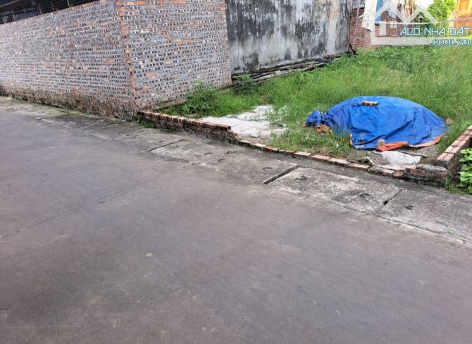 BÁN ĐẤT - QUANG MINH – MÊ LINH- Ô TÔ VÀO TẬN ĐẤT – GẦN KCN QUANG MINH – CHỈ 3 TỶ - 1