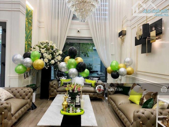 Bán nhà mặt tiền rẻ nhất Đường Lê Thúc Hoạch - DT 8 x 21m - 4 tầng, HĐ thuê 40 tr/th. - 1