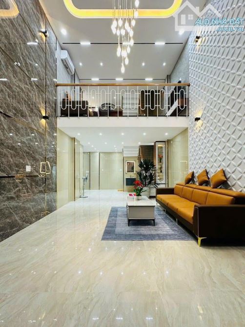 Gấp! Bán nhà 58m2 xây 4 tầng đường Tô Ngọc Vân, Q12 giá 2 tỷ230.Gần chợ Thạnh Xuân, hẻm 6m - 1