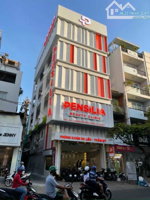 BÁN NHÀ MẶT TIỀN ĐƯỜNG NGUYỄN TRÃI , QUẬN 5. DT: 8X25M , TRỆT 6 LẦU , GIÁ BÁN 79 TỶ - 1