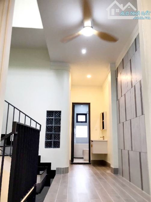 Bán nhà ĐẸP 3 Tầng - Bình Hưng Hòa A (55m2) 3pn Hẻm xe hơi  Chỉ :6.25  Tỷ shr Chính Chủ - 1