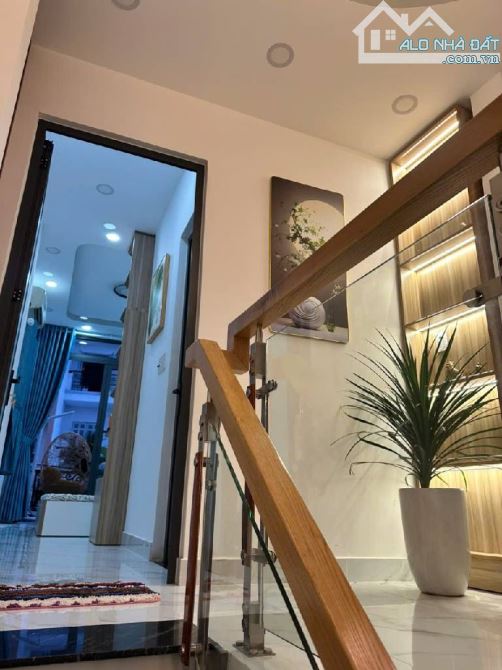 SIÊU PHẨM MẶT TIỀN HẺM XE HƠI NGUYỄN THÁT SƠN, GÒ VẤP, 85M2, CHỈ 5.25 TỶ - 1