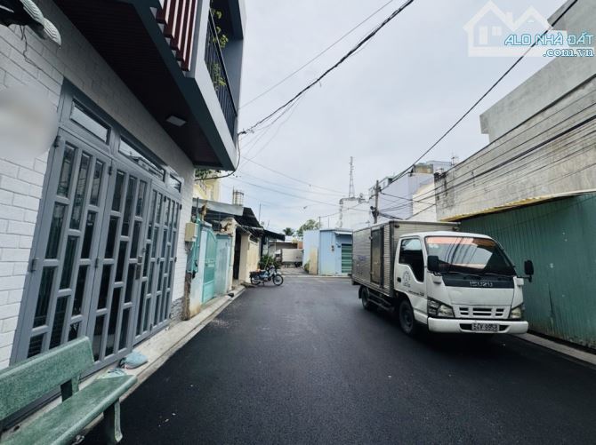 🌟 TÔ HIỆU – KHU VIP HIỆP TÂN – 70M² – 3 TẦNG MỚI XÂY – CHỈ 9.6 TỶ 🌟 - 1