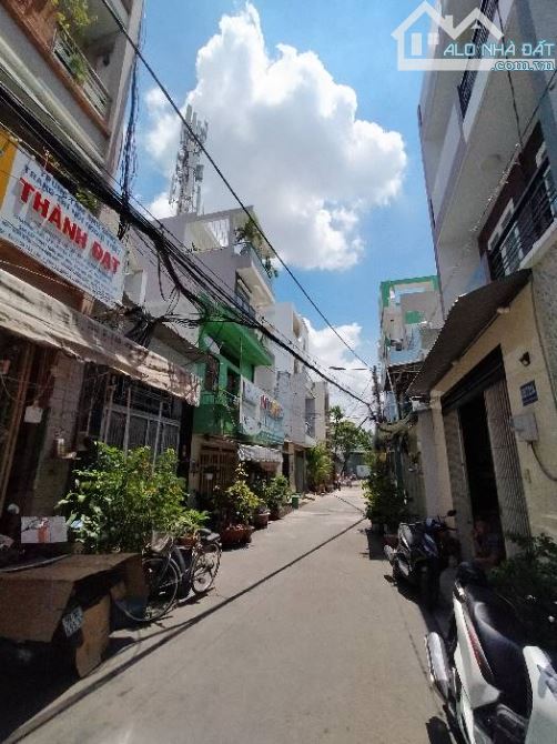 Hẻm3,5m . 2 tầng/ Dt 205m2. Nhà bán gấp 5,xtỷ .Hồ Văn Long ,Bình Tân, - 1