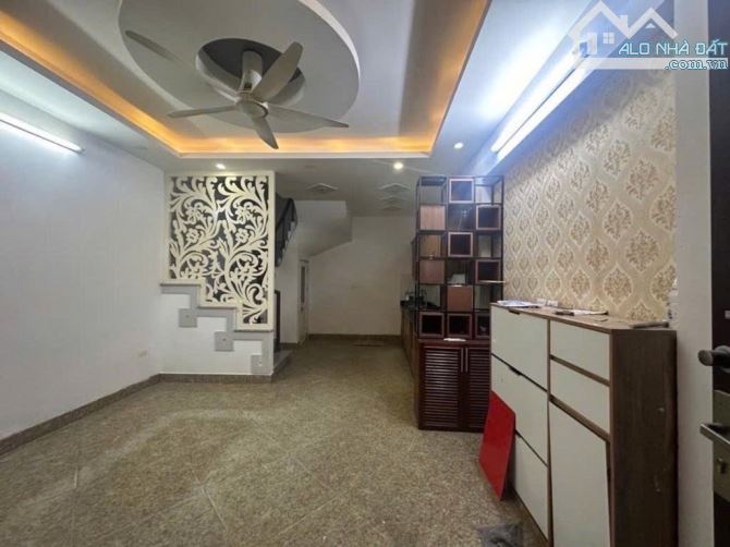 Bán nhà Võ Chí Công, dt35m, mt4,2m, gần phố, gần ô tô. - 1