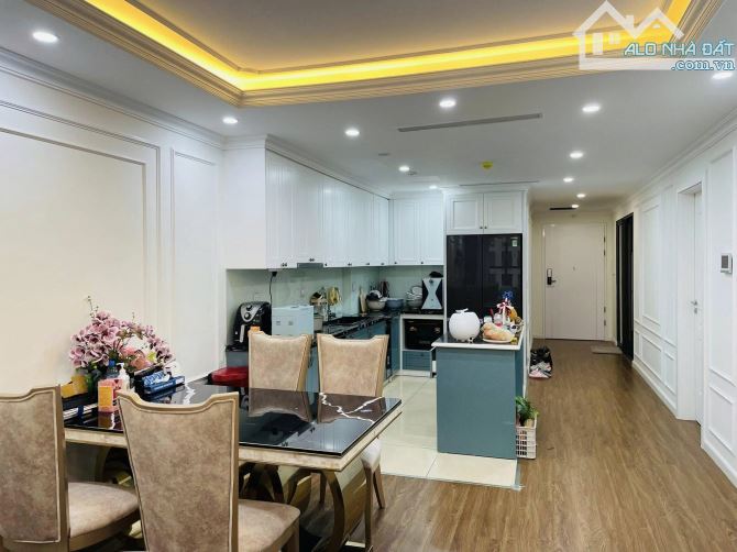 BÁN CĂN HỘ CHUNG CƯ ROSTOWN - 79 NGỌC HỒI, DT 90M² – FULL NỘI THẤT CAO CẤP - CHỈ 6.7 TỶ. - 1