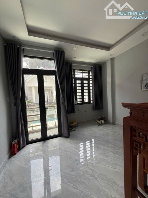 Sở Hữu Nhà phú Thuận Q7 – hẻm  cách đường Huỳnh Tấn Phát 50m, - 1