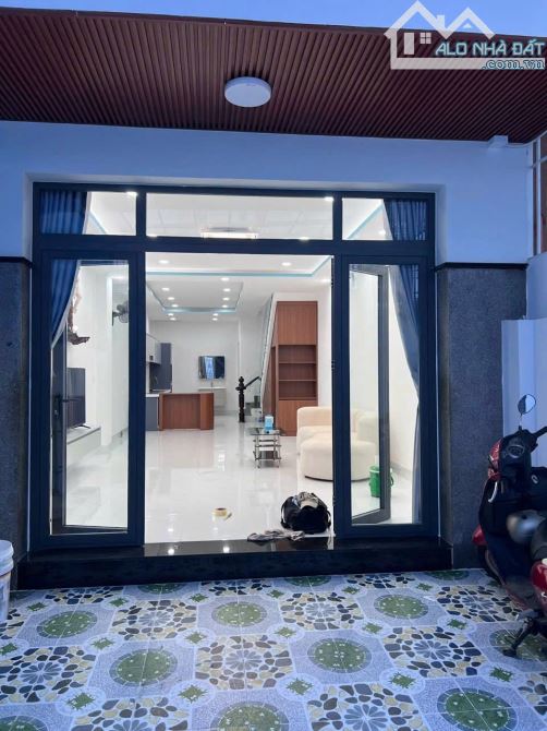 Nhà 3 Tầng giá tốt TT Nha Trang cách Biển vài phút. - 1
