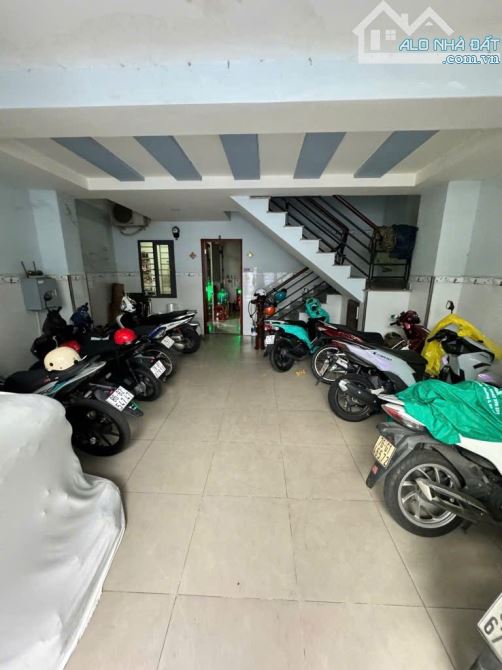 Bán nhà Tân Phú – CHDV 9 Phòng (80m2) Thu nhập 30–40TR/tháng – Trịnh Đình Thảo -Chỉ:9.69tỷ - 1