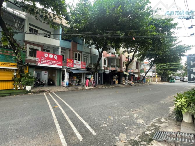 Bán nhà 62m2 đường ô tô mặt tiền kinh doanh KDC An Bình TP Biên Hòa có 5,3 tỷ - 1