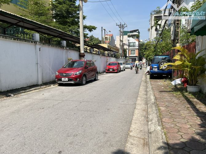 Bán nhà phố Nguyễn Sơn, Bồ Đề, phân lô ô tô tránh, vỉa hè, kinh doanh, 56 m2, giá 21.2 tỷ - 1