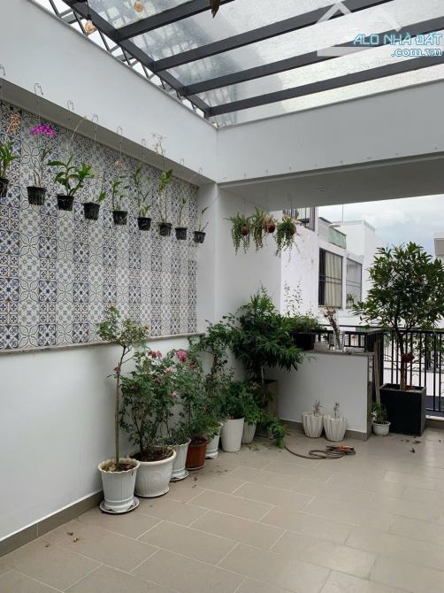 Bán Nhà Đẹp Hẻm Ô Tô Hương Lộ 2, 63m2, 4 Lầu, 4PN, Thiết Kế Hiện Đại Nhỉnh 7 Tỷ TL - 1
