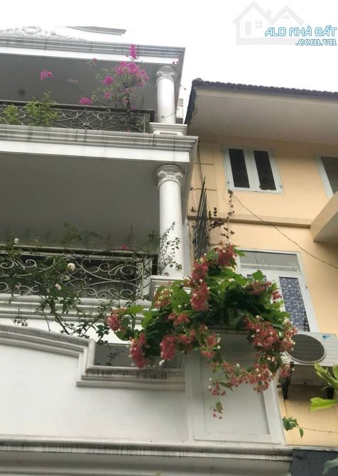 Cho thuê nhà Khu Tổng Cục V, Hà Đông, 100m2, 5 tầng, thông sàn, 25tr - 12