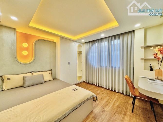 NGANG 4M  3 CĂN RA MẶT TIỀN PHAN VĂN HÂN  P.17 BÌNH THẠNH  NHÀ 3 T FULL NỘI THẤT  CHỈ 6 - 12