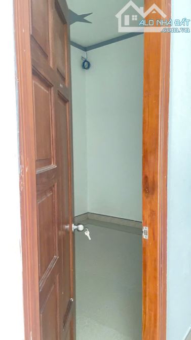 Bán nhà 1T1L 4x28m hoàn công, mặt tiền Nguyễn Hữu Cảnh p.Đông Hòa, đang thuê 9tr/th - 13