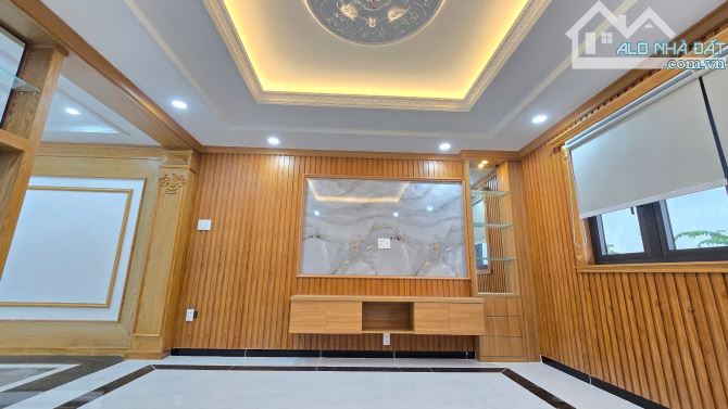 🏡 Bán Nhà Đường Tỉnh Lộ 10, Hẻm Ô Tô, Vừa ở Vừa KD, 52m2, 5 Tầng, 5 PN, 6 WC - 13