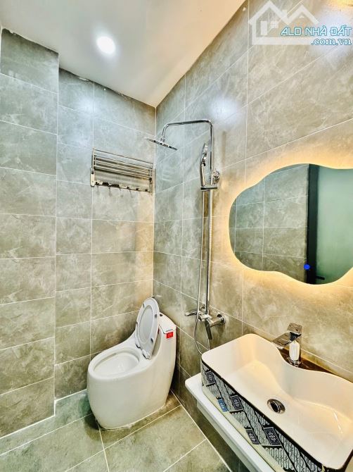 Bán nhà Nguyễn thượng hiền phú nhuận - SD 120m2 - 6,45 tỷ - 13