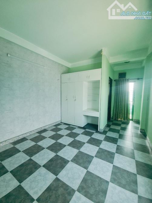 NHÀ 4 TẦNG 123M2-MT HẺM 5M THÔNG- HẬU GIANG-GIÁ 13 TỶ - 14