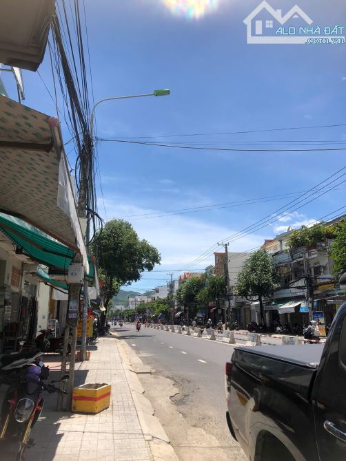 Nhà MT Lê Hồng Phong - Nam Nha Trang 149mv ngang 5, xây 3 tầng, sổ hoàn công, kinh doanh - 15