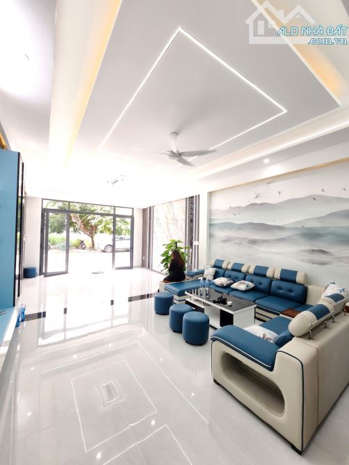 🏠 Bán nhà 1 trệt 2 lầu – KDC gần vòng xoay An Phú, P. An Phú, Tp. Thuận An - 7 Tỷ 3 TL - 15