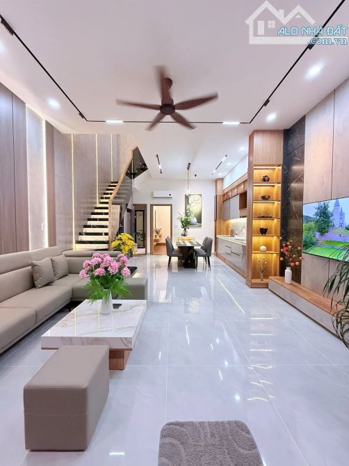 Bán Nhà Đẹp 3 Tầng, Ngay Ngã Tư Hồ Tùng Mậu & Hoàng Thị Loan - Vị Trí Vàng, Nội Thất Cao C - 20