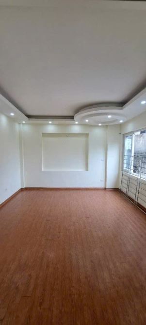 GIA ĐÌNH CẦN BÁN NHÀ MẶT NGÕ SỞ THƯỢNG, NGÕ THÔNG LÔ GÓC, 10M RA MẶT PHỐ, SỔ VUÔNG NỞ HẬU - 2