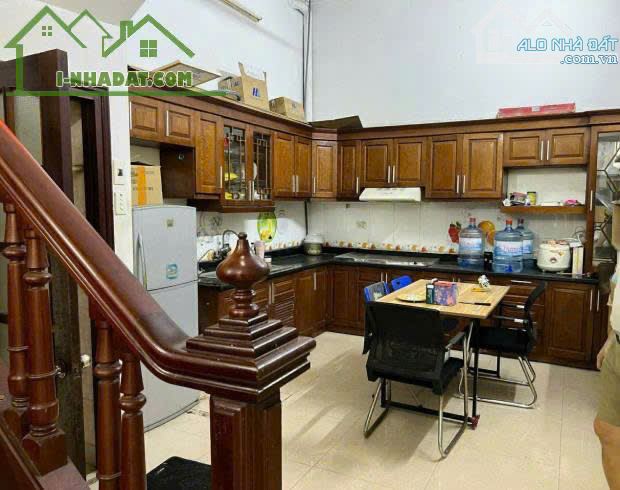 CHO THUÊ! Nhà Phân Lô Văn Cao 56 m2 x 4T, Ô Tô Tránh, Kinh Doanh, Văn Phòng, Ở Tuyệt - 2
