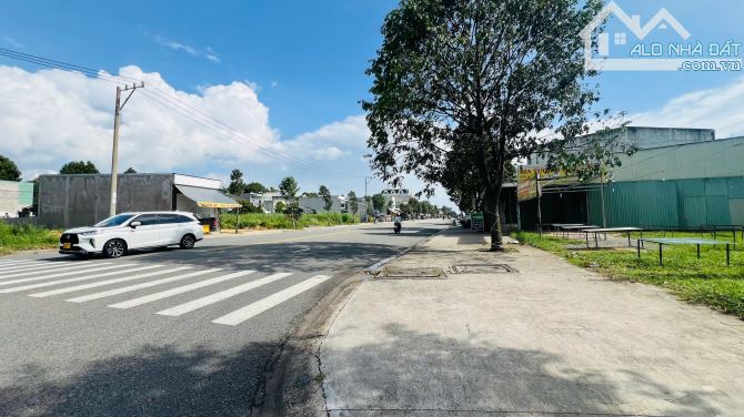 Bán Lô Đất DJ3 , Ngay Cạnh DJ5 , Gần Trường Học , Chợ , Giá 1 Tỷ 720 Triệu 150m , Full thổ - 2