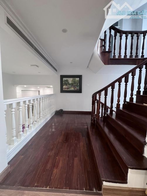 Biệt thự Phố Mễ Trì Hạ DT 320m2 x 4T+ 1 hầm MT 16m - Đường 5 làn Ô tô, Giá 105 tỷ - 2