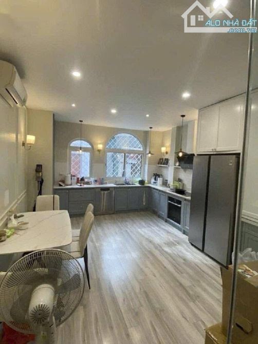 SIÊU PHẨM ĐÀO TẤN – NHÀ 70m² 2 MẶT NGÕ – THANG MÁY - DÒNG TIỀN ỔN ĐỊNH – Ở,KD ĐỈNH-21,5 TỶ - 2