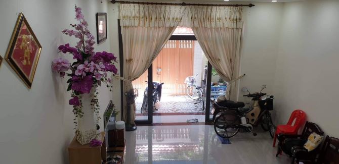 Bán Nhà 1 Trệt 1 Lầu Đường Nội Bộ Hoàng Văn Thụ 88.7M2 (4.9x18) - Giá: 8.7Tỷ - 2