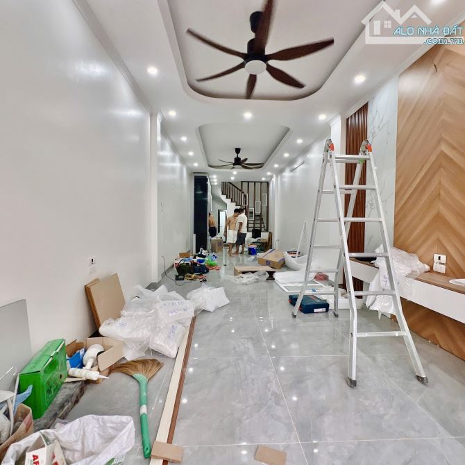 Việt hưng -TT QLB-56m-5Tầng-4ngủ-Full nội thất - 2
