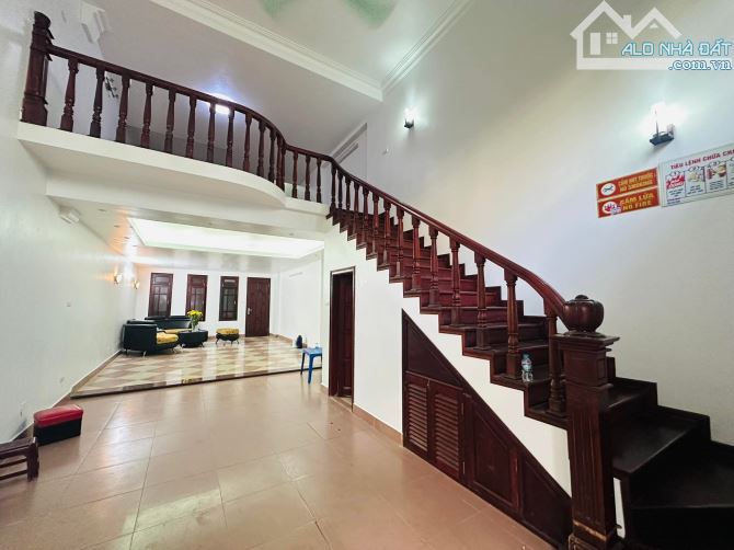 Phân lô Trần Cung - Bắc Từ Liêm. 80m²*5t, mt 5m gần Viện E, gara ô tô dùng đỗ, 10m ra phố - 2