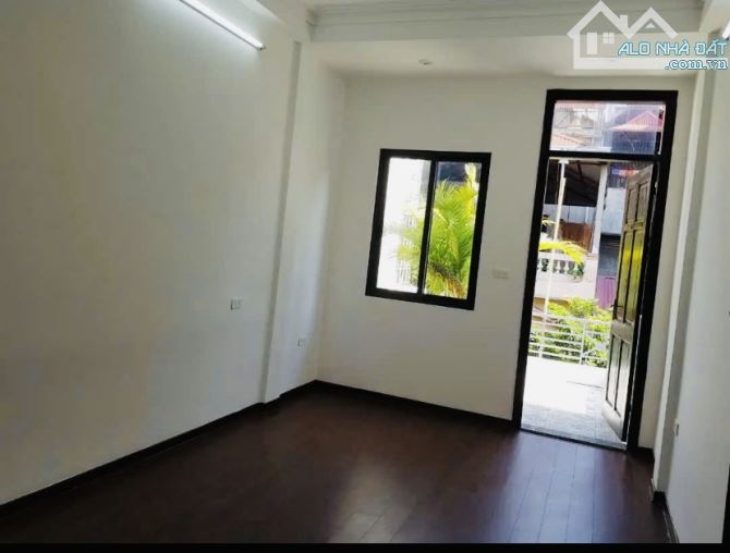 Bán nhà ngõ phân lô Vương Thùa Vũ -Khu QUÂN ĐỘI, ô tô tránh , 20m RA PHỐ - 2 MẶT NGÕ - NHÀ - 2