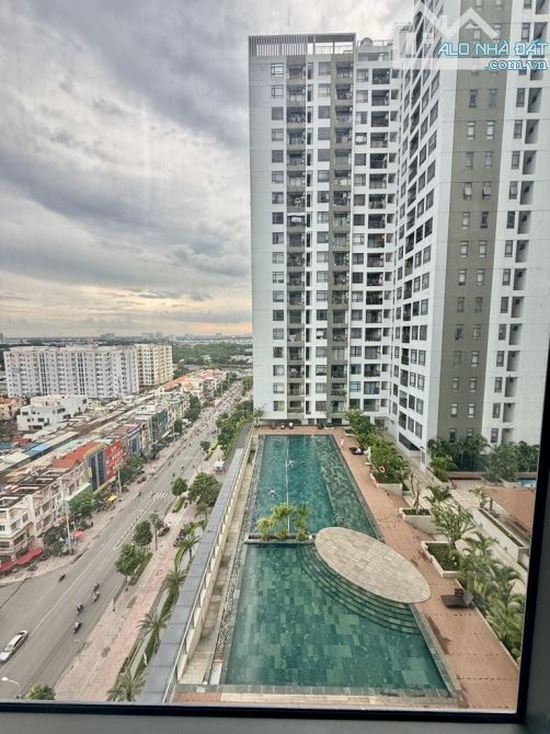 Bán nhà chung cư Tạ Quang Bửu, tầng 1x góc đẹp thoáng - 2