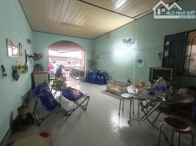 Nhà mặt tiền Linh Xuân 64.5m² – đường 6m có vỉa hè – trung tâm Thủ Đức – giá rẻ 4.3 tỷ - 2