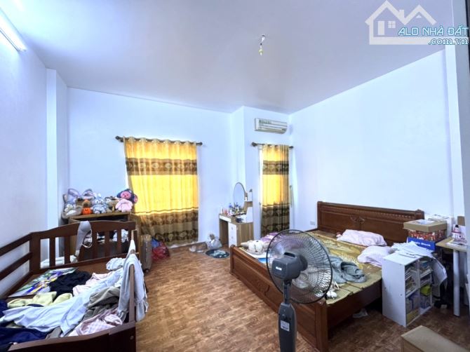 BÁN NHÀ ĐƯỜNG VIỆT HƯNG 50M2, 3 TẦNG, NGÕ THÔNG, Ô TÔ TRÁNH, 8.9 TỶ - 2