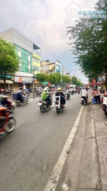 HIẾM! HXH ngay DƯƠNG QUẢNG HÀM 95m2 - hơn 8 tỷ TL - cách Vincom Plaza 100m - TT tiện ích - 2