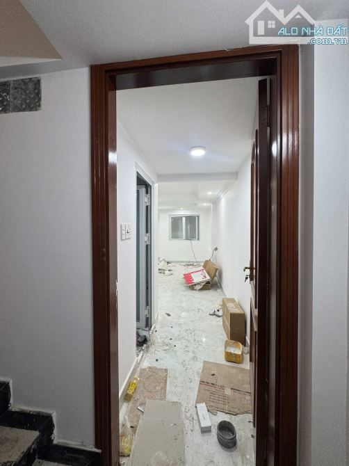 BÁN NHÀ 1 TRỆT 3 LẦU MẶT TIỀN NGUYỄN TRIỆU LUẬT – GIÁ CHỈ 4 TỶ 770 TRIỆU! 💥 Vị trí đẹp - 2