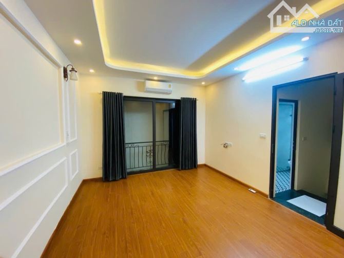 BÁN NHÀ QUAN NHÂN, 38M² X 5 TẦNG, NGÕ NÔNG THOÁNG SÁNG, GẦN HỒ, CHỈ 6.7 TỶ - 2