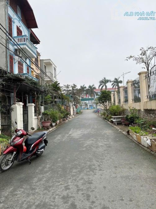 Ngô Xuân Quảng / Nhà C4 117m, 6m tiền, 15.8 tỷ / Ngõ thông, ô tô 7 chỗ, Đầu tư tốt - 2