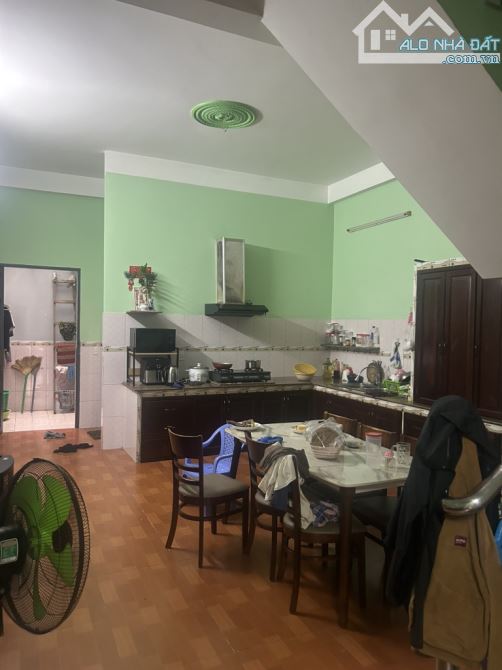MẶT TIỀN KINH DOANH ĐÔNG ĐÚC NGAY TRẦN VĂN GIÀU NGUYỄN CỬU PHÚ, 4 TẦNG, 100M2 GIÁ 7 TỶ - 2
