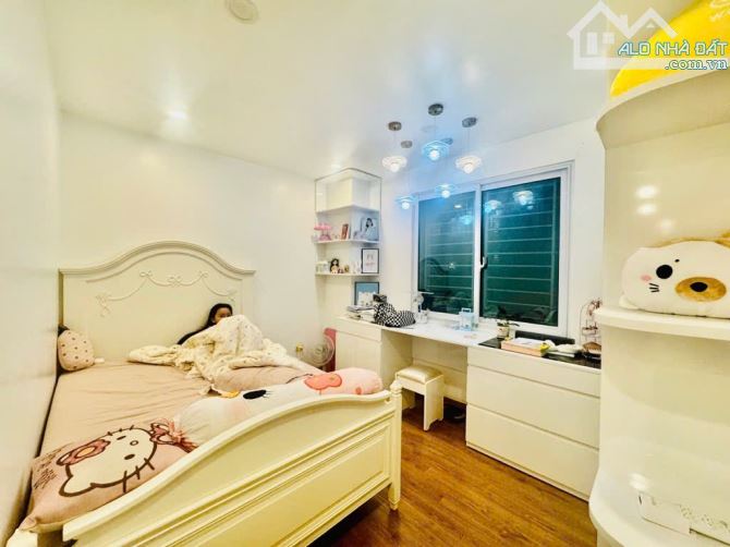 CẦN BÁN CĂN HỘ CHUNG CƯ XUÂN LA - VÕ CHÍ CÔNG - 3 NGỦ - 102M2 - 2