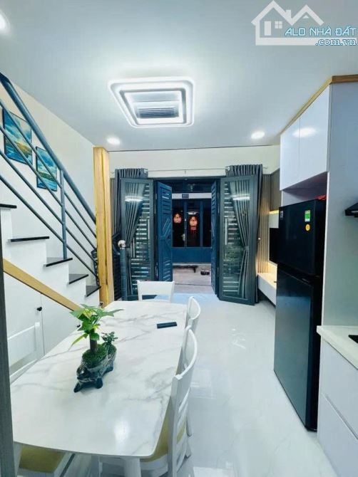 Lê Văn Sỹ, P.12- QUẬN 3 –  NHÀ ĐẸP FULL NỘI THẤT – Ở NGAY- HẺM AN NINH- 4.68 TỶ - 2