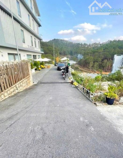 Đà Lạt - Đất villa - Hoàng Hoa Thám 251m2 - 9,1 tỷ - 2